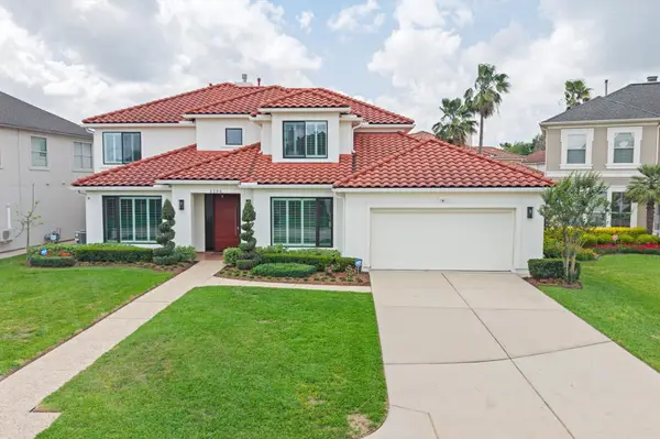 2206 Summerblossom Lane, Houston, TX 77077