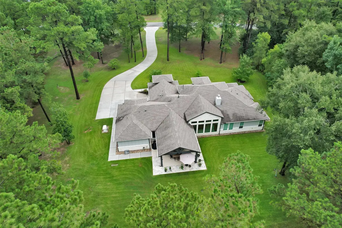343 Grand View, Huntsville, TX 77340 - #1