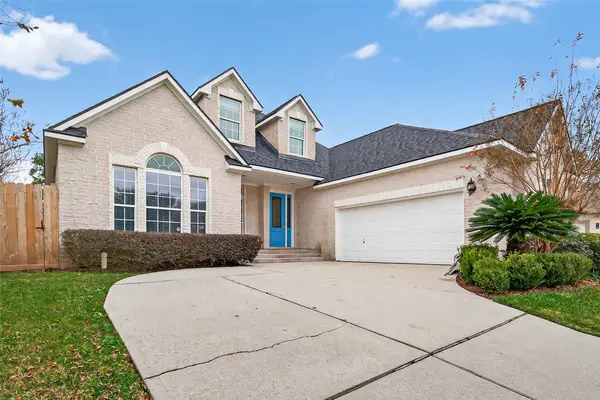 15 Wick Willow Road, Montgomery, TX 77356