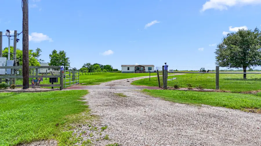 22360 640, Damon, TX 77430 - #2