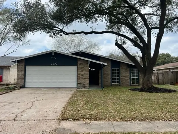 3910 Lost Oak Drive, Spring, TX 77388