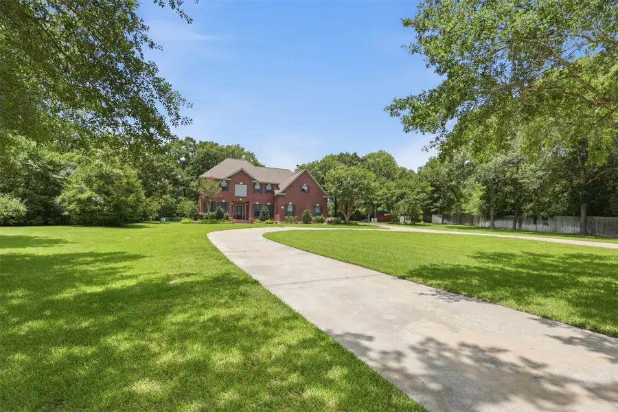 3805 N Briarwood Drive, Brenham, TX 77833 - #2