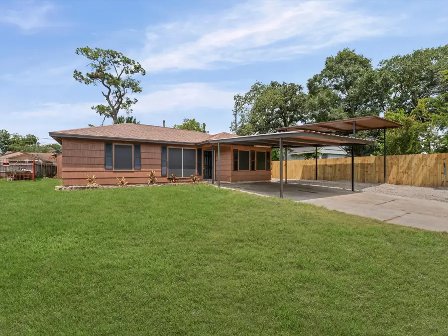 805 Mccardell Street, Channelview, TX 77530 - #3