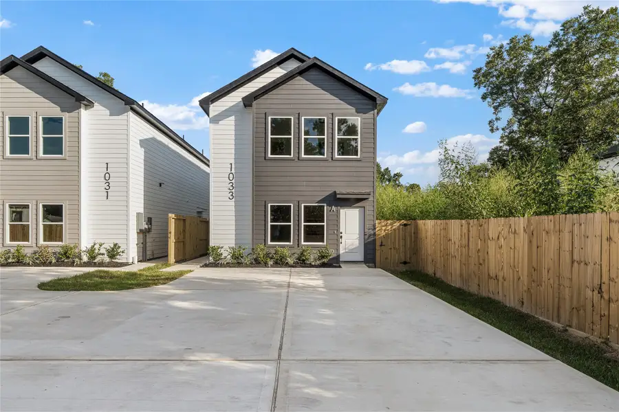 1033 North Lane, Houston, TX 77088 - Image #2