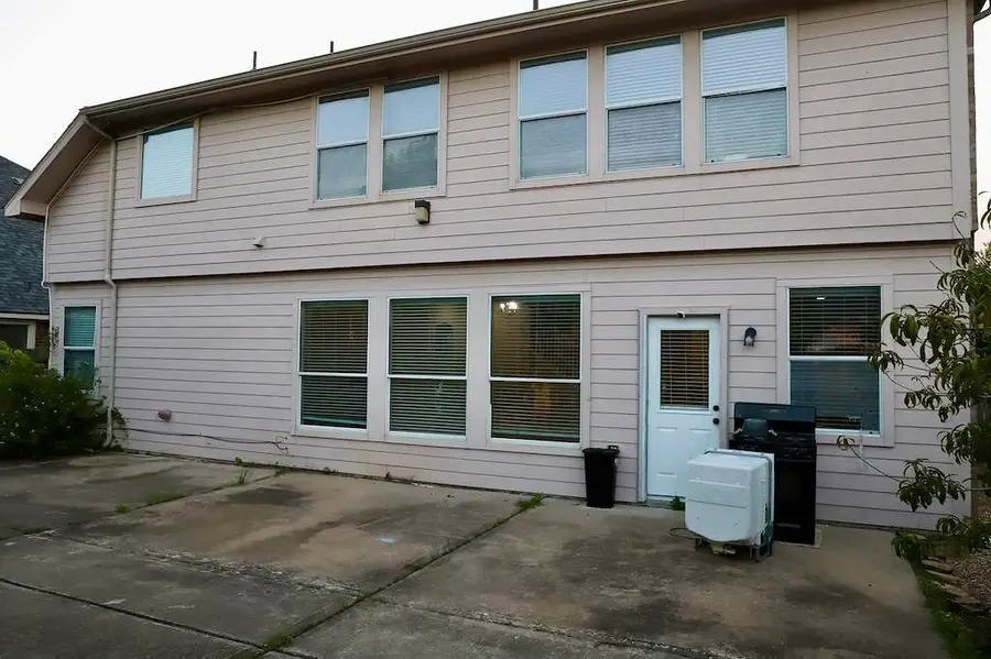 7407 Saxon Hill Lane, Richmond, TX 77407 - #2