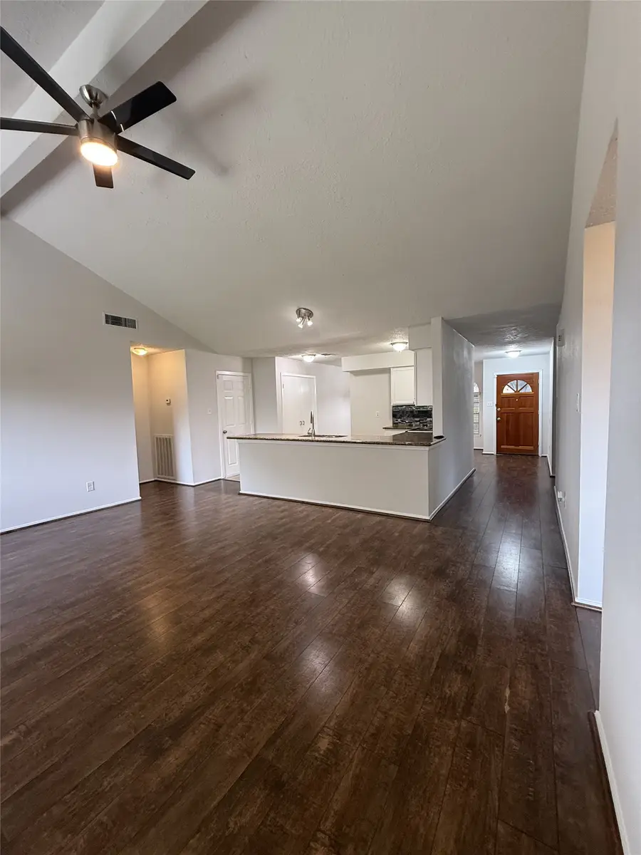 8306 Bee Meadow Lane, Stafford Missouri City, TX 77489 - #3