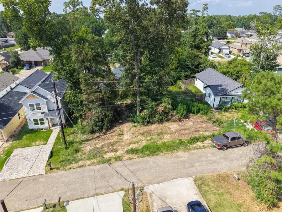 16716 E Ivanhoe, Montgomery, TX 77316 - #3