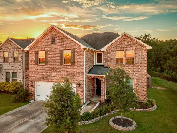 8531 Delta Down Drive, Fulshear, TX 77441
