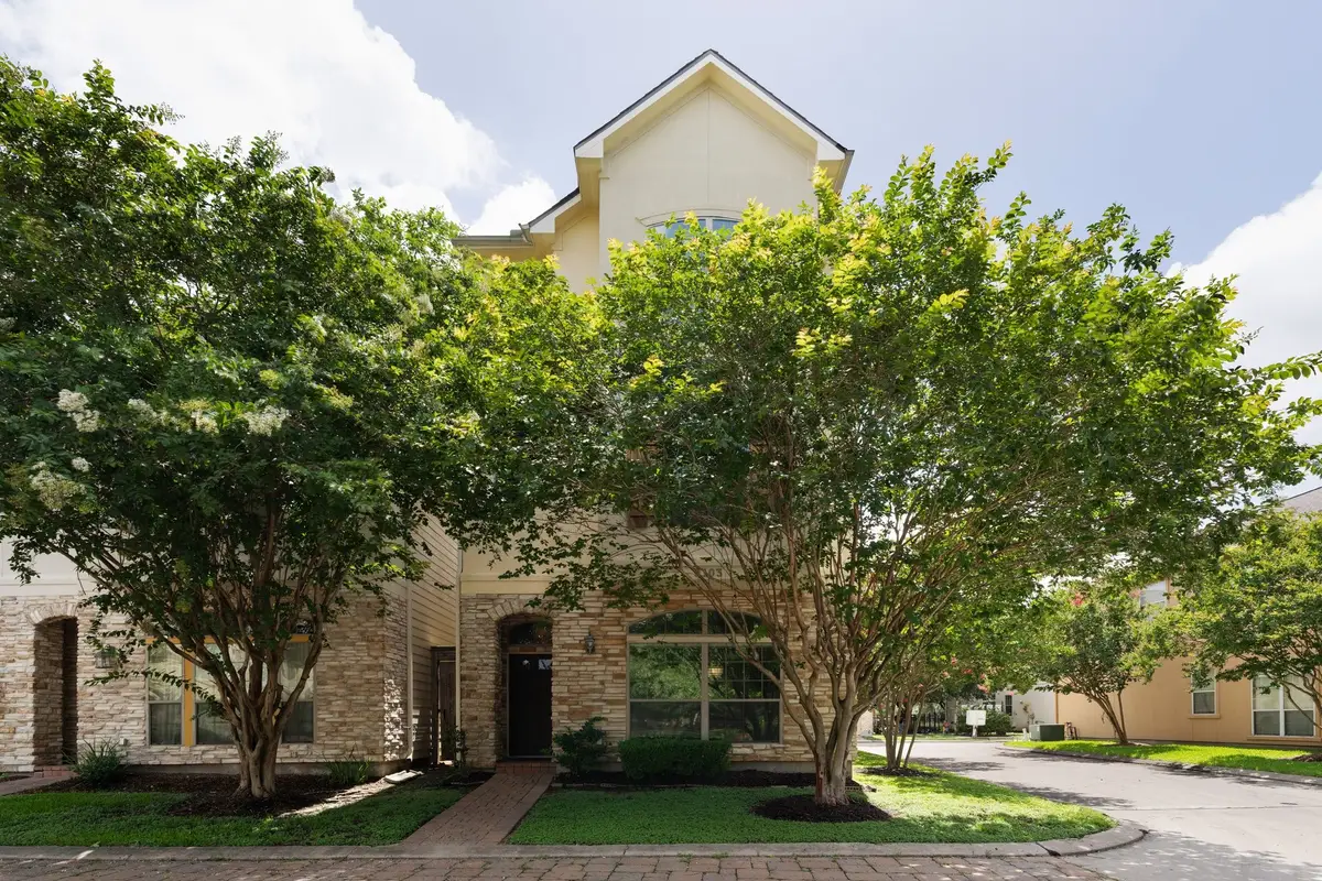 9103 Creekstone Lake Drive, Houston, TX 77054 - Image #1