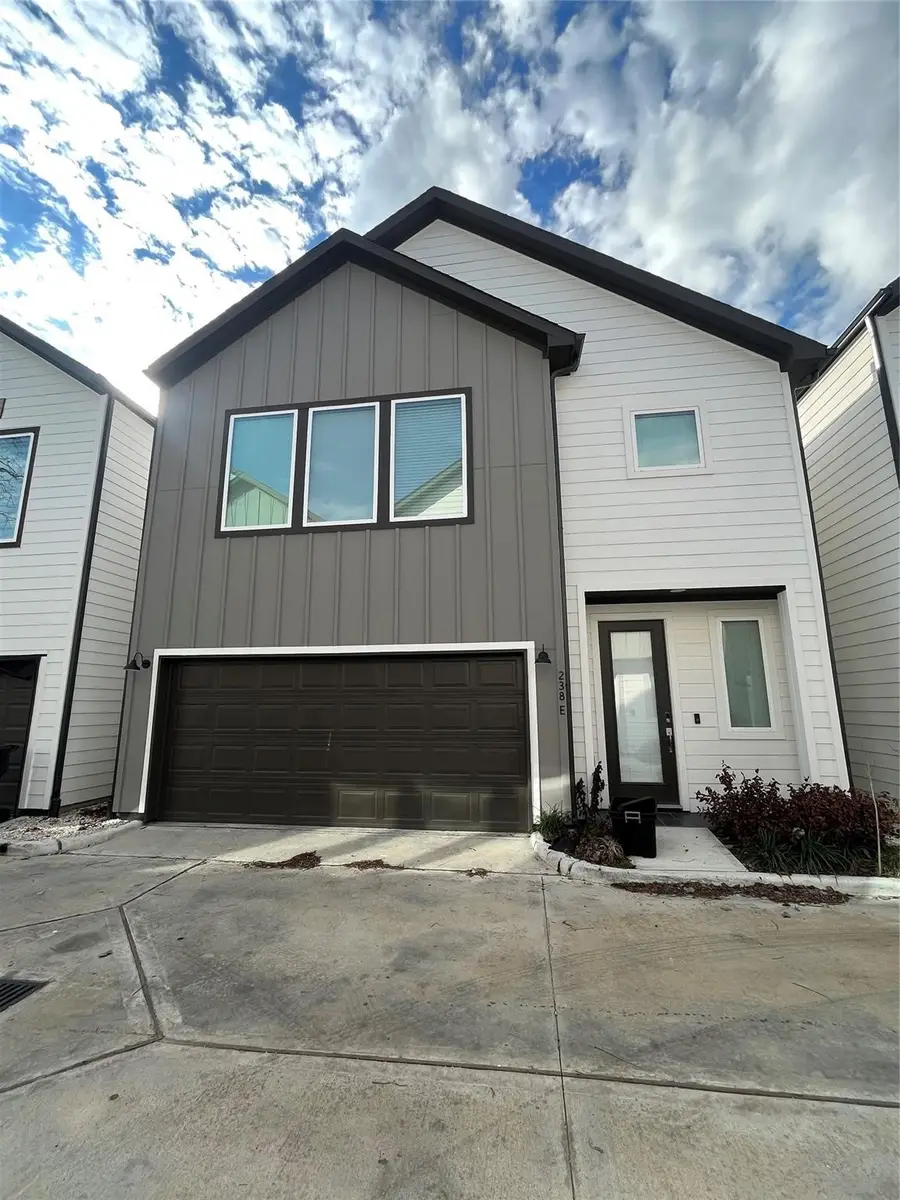 238 Julia Street #E, Houston, TX 77022 - #3