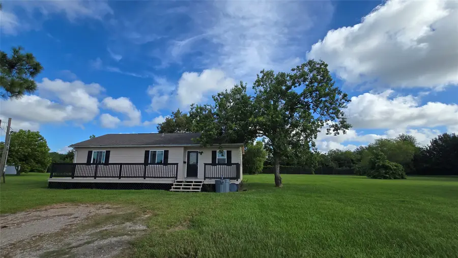 2739 Lawrence Road #A and B, Kemah, TX 77565 - Image #2