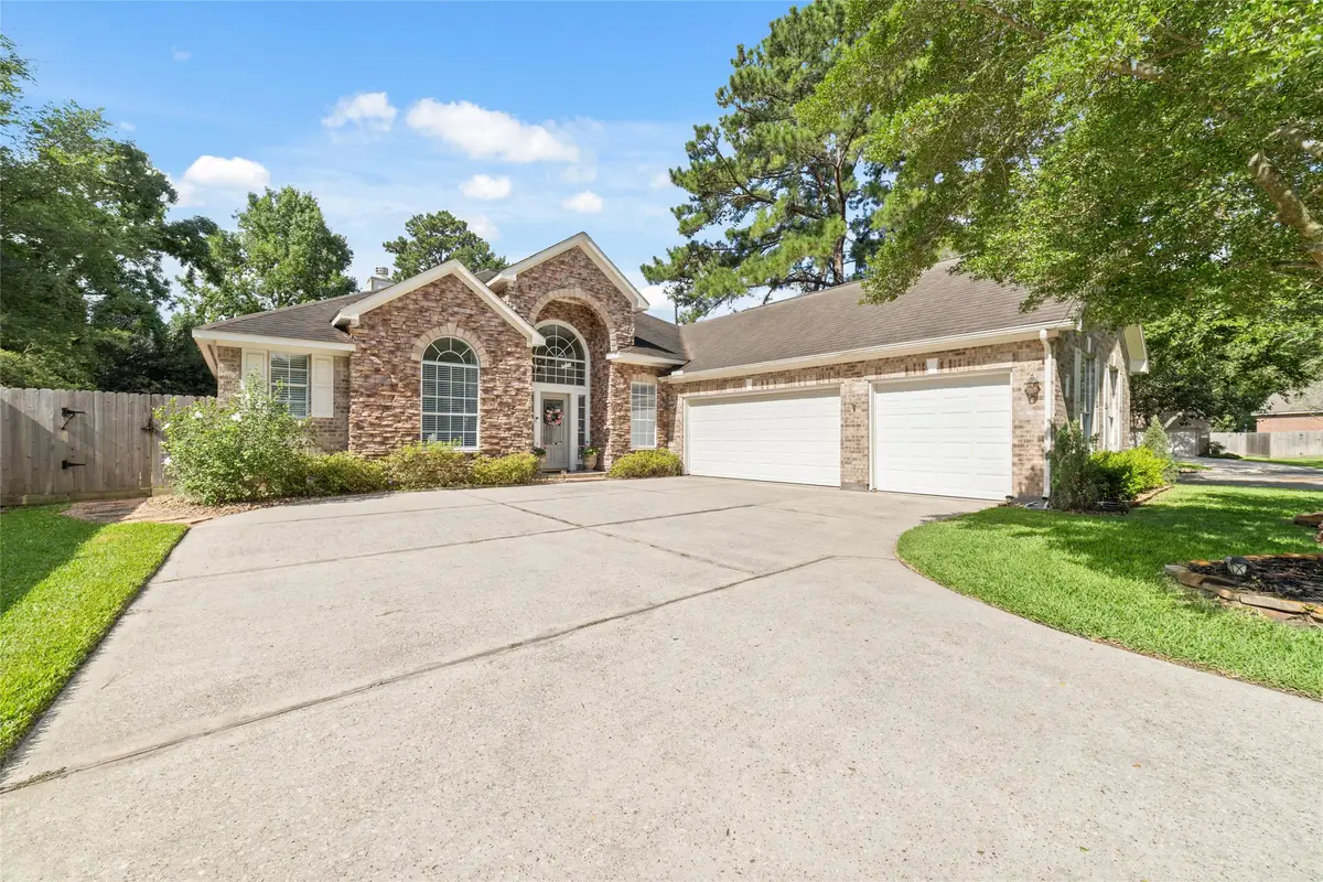 127 Hawknest Court, The Woodlands, TX 77384 - #1