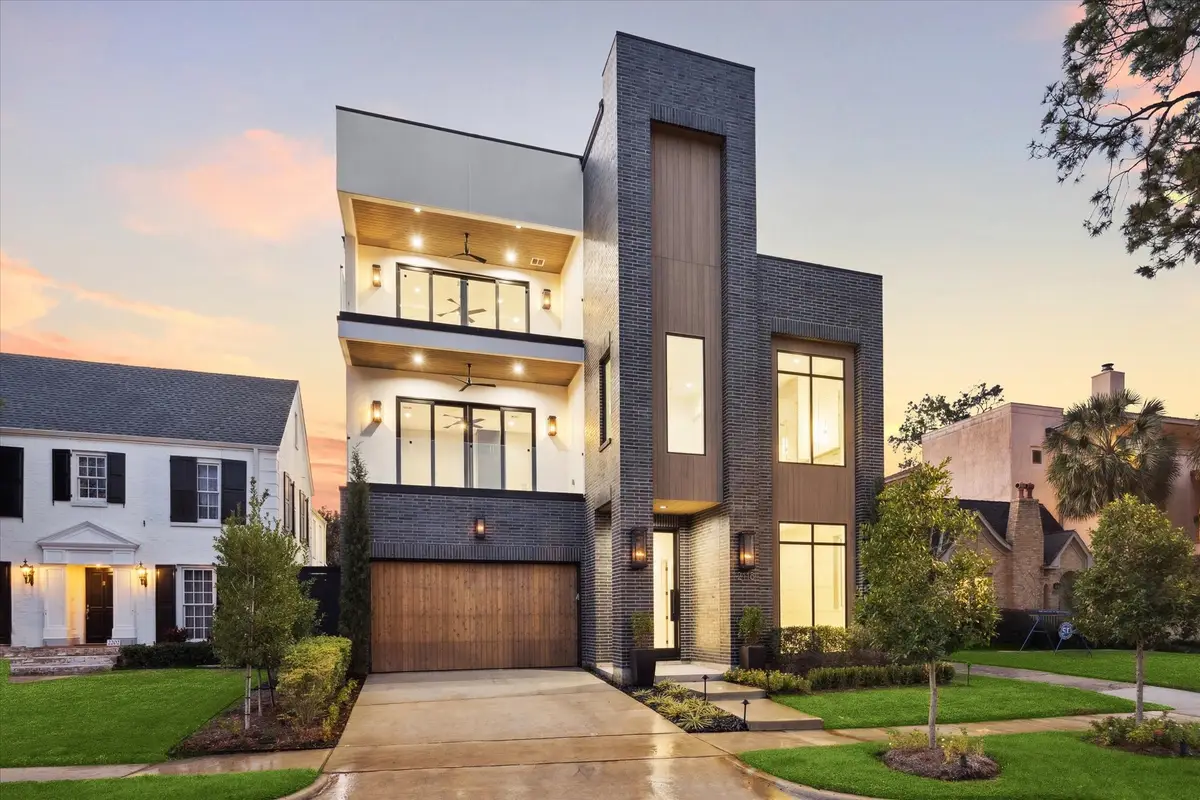 2118 Westgate Drive, Houston, TX 77019 - Image #1