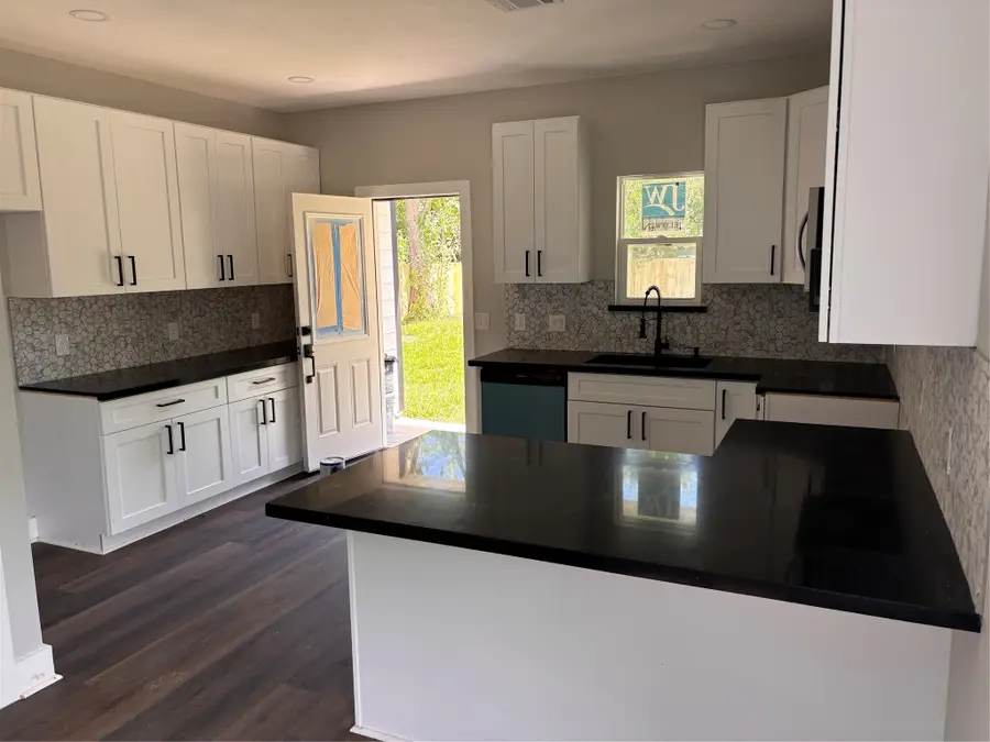 2429 Boss Street, La Marque, TX 77568 - #3