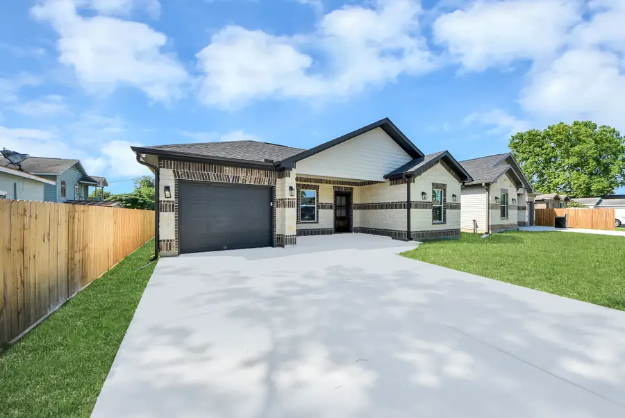 608 Miriam Street, Baytown, TX 77520 - #3