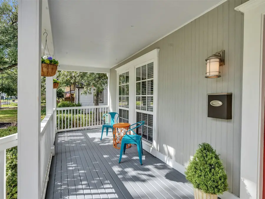 834 W 41st Street, Houston, TX 77018 - Image #2