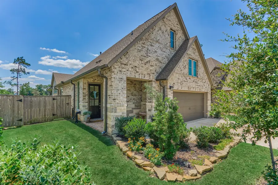 384 Mallorn Lane, Montgomery, TX 77316 - #2