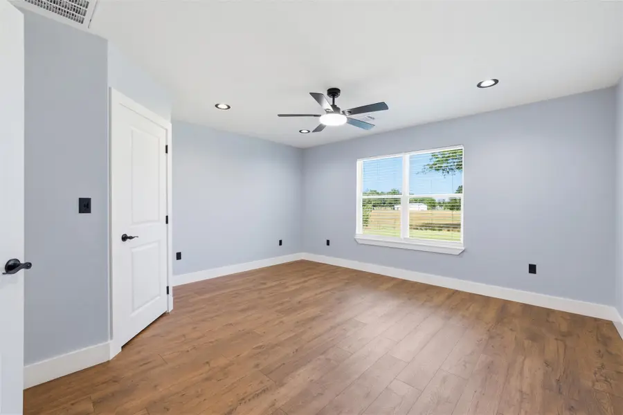 204 S Anderson Street, Bremond, TX 76629 - #3