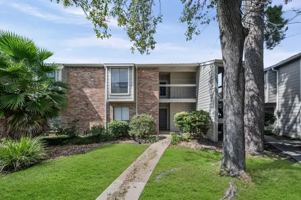 17331 Red Oak Drive #10, Houston, TX 77090