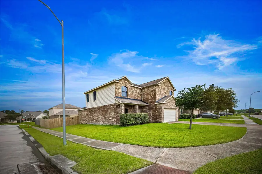 9203 Sasson Boulevard, Houston, TX 77044 - Image #2