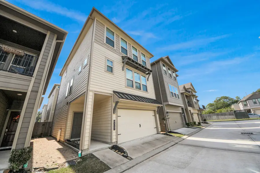 9307 Bauer Vista Drive, Houston, TX 77080 - Image #2