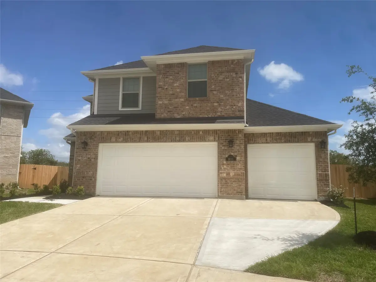 8111 Royal Palm Ct, Fulshear, TX 77441 - #1