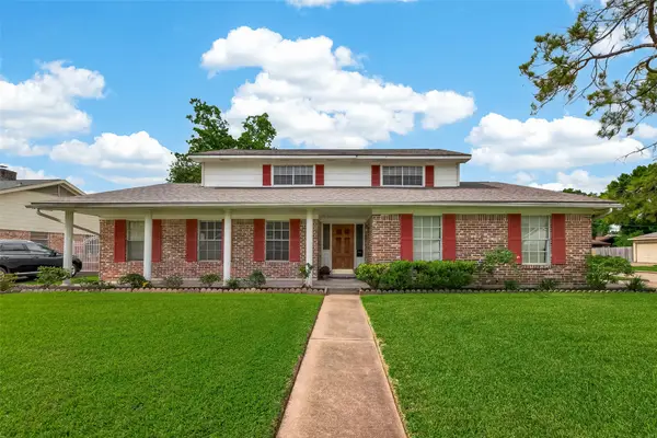 9235 Sharpview Drive, Houston, TX 77036
