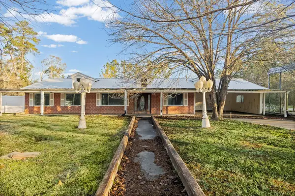 631 Fm 253 Road, Buna, TX 77612