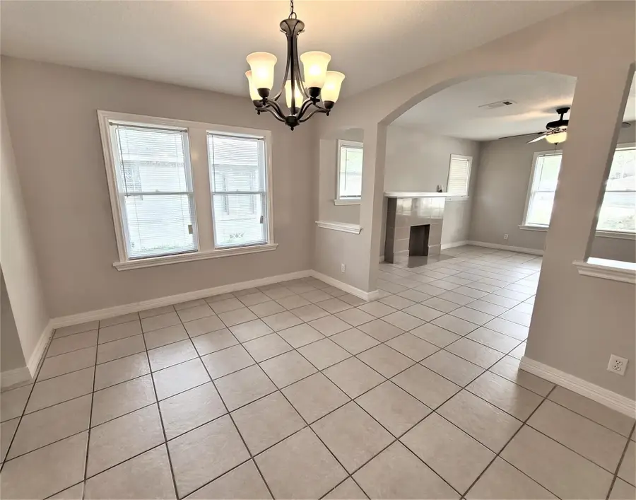 5009 N Main Street, Houston, TX 77009 - #3