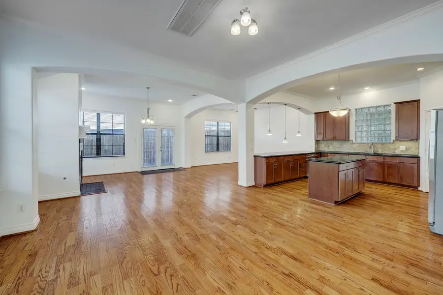 7539 Highmeadow, Houston, TX 77063 - Image #2