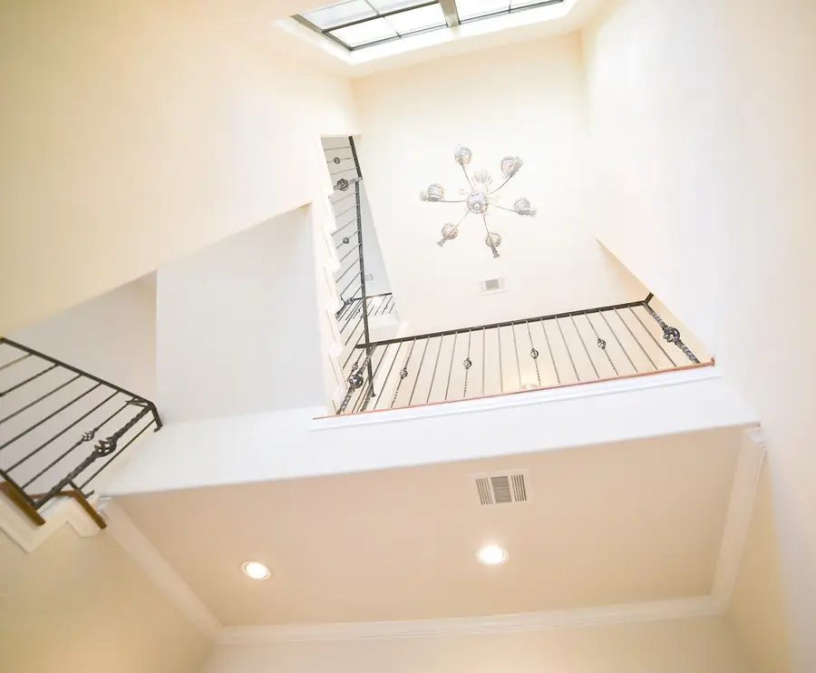 7539 Highmeadow, Houston, TX 77063 - Image #3