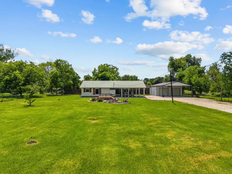 4901 S Elm Avenue, Santa Fe, TX 77517 - #2