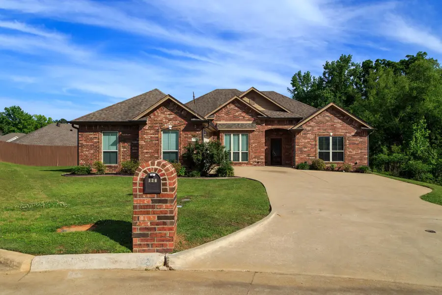 124 Lakeway Lane, Longview, TX 75604 - #2