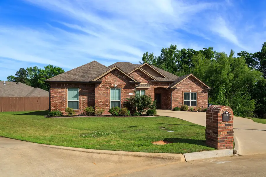 124 Lakeway Lane, Longview, TX 75604 - #3