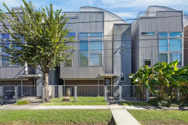 5443 Rose Street, Houston, TX 77007