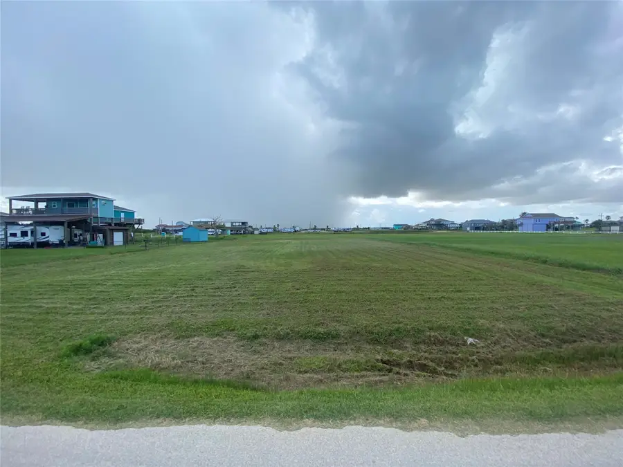 1245 Cloon Street, Crystal Beach, TX 77650 - #2