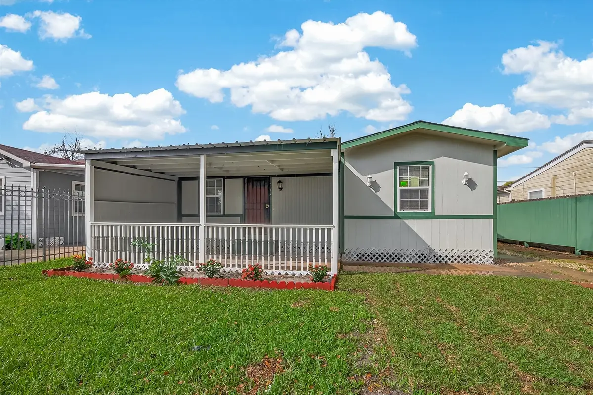 10141 Chadwick Street, Houston, TX 77029 - #1