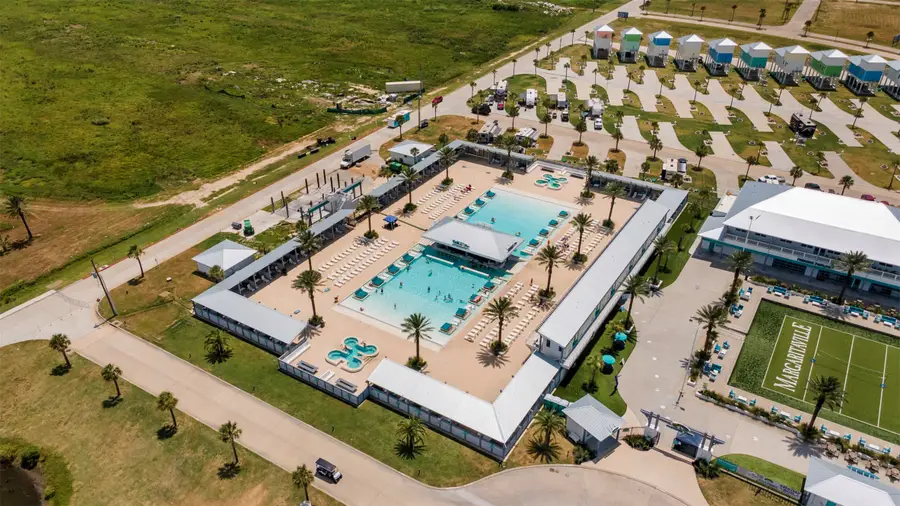 732 Seaside Drive, Crystal Beach, TX 77650 - #2