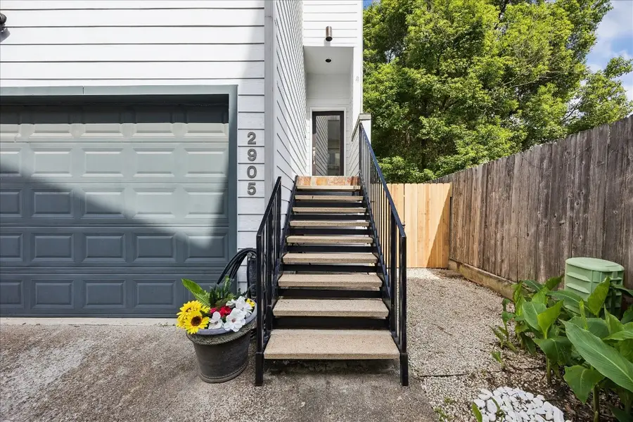 2905 Chartres Street, Houston, TX 77004 - #2