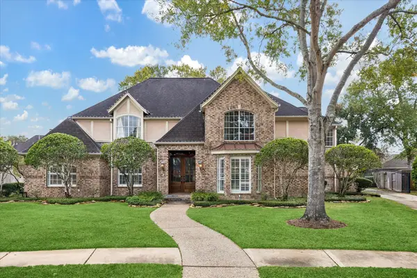3111 E Hickory Park Circle, Sugar Land, TX 77479