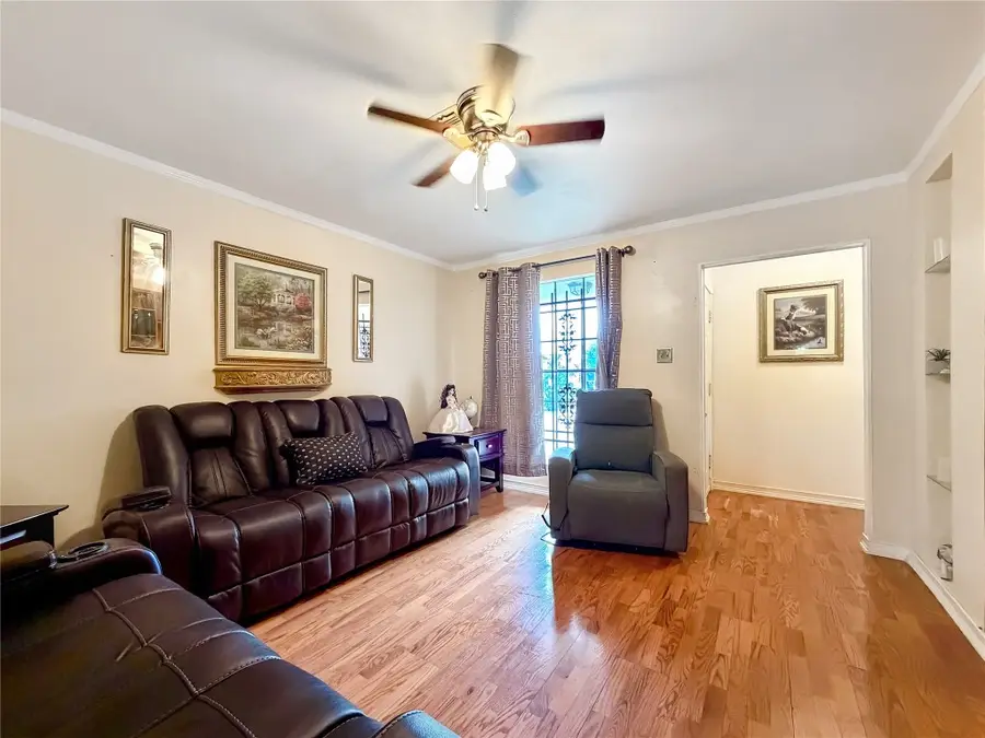 5223 Heathercrest Street, Houston, TX 77045 - #2
