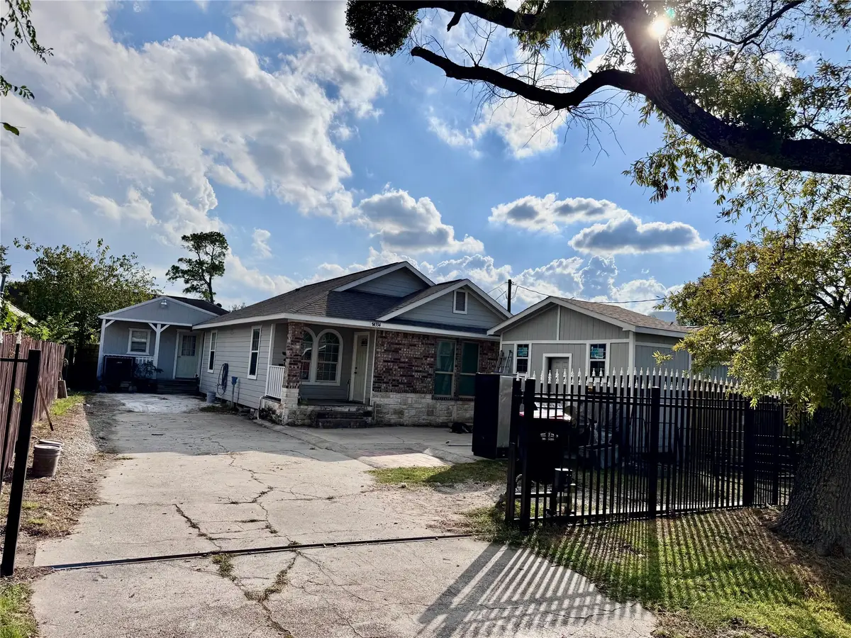 14334 Texarkana Street, Houston, TX 77015 - Image #1