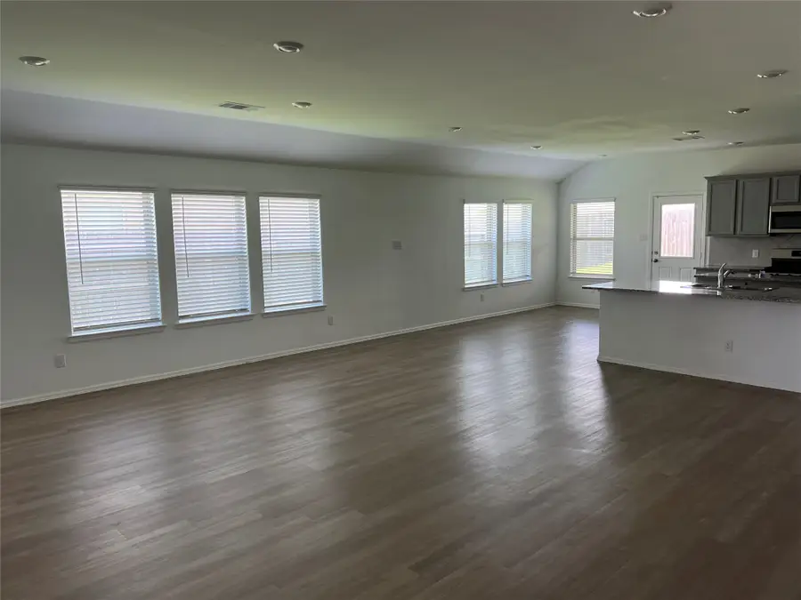 5115 Twin Summit Dr, Rosenberg, TX 77471 - #3