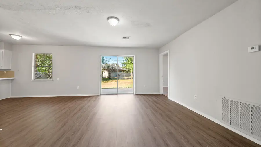 406 Pamela Drive, Baytown, TX 77521 - #2