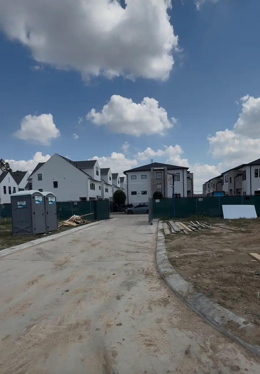 1409 Caywood Lane #A, Houston, TX 77055 - #2