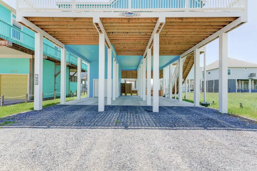 847 Beaumont Drive, Port Bolivar, TX 77650 - #2