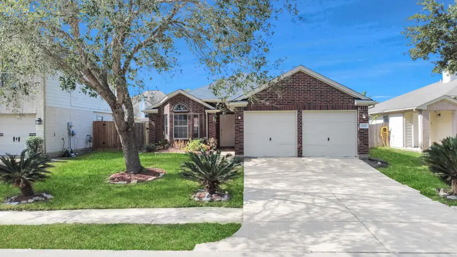 4014 Teal Vista Court, Fresno, TX 77545 - Image #3