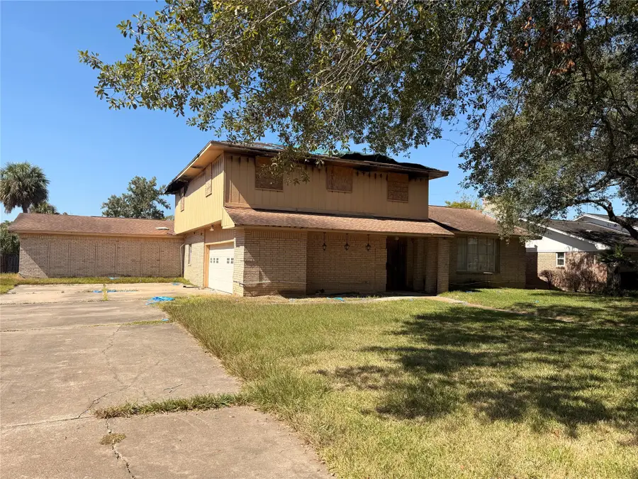 3280 Blossom Drive, Beaumont, TX 77705 - Image #2