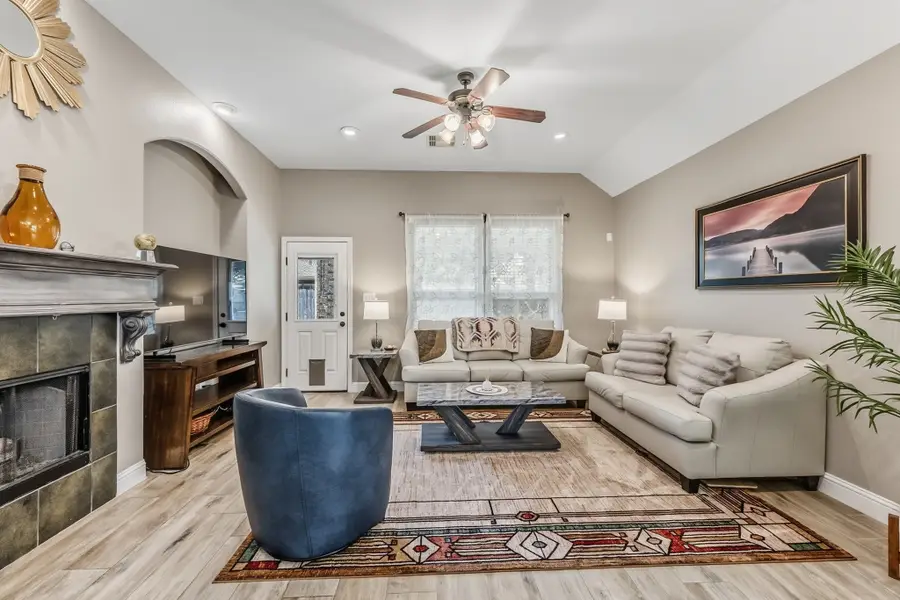 8310 Lake Tahoe Dr Drive, Nederland, TX 77627 - #3