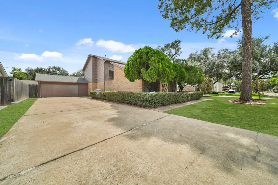 3010 Manila Lane, Houston, TX 77043 - Image #2